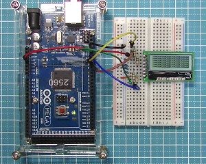 写真14、Arduino Mega2560とAQM1248Aを抵抗分圧型レベル変換回路で接続した例(ソフトウェアSPI)