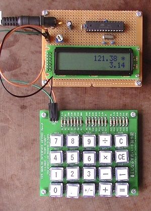 写真24、Arduino Unoの互換機と液晶モジュールをユニバーサル基板に組み込んで作った電卓