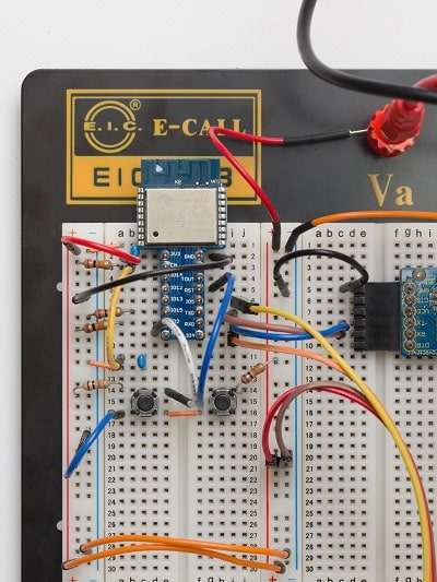 写真10、ESP-WROOM-02でキーパッドを使うテスト回路(配線部分拡大)